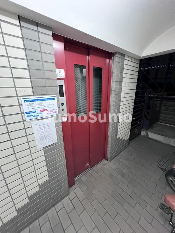 ラ・ヴェール立売堀のロビー