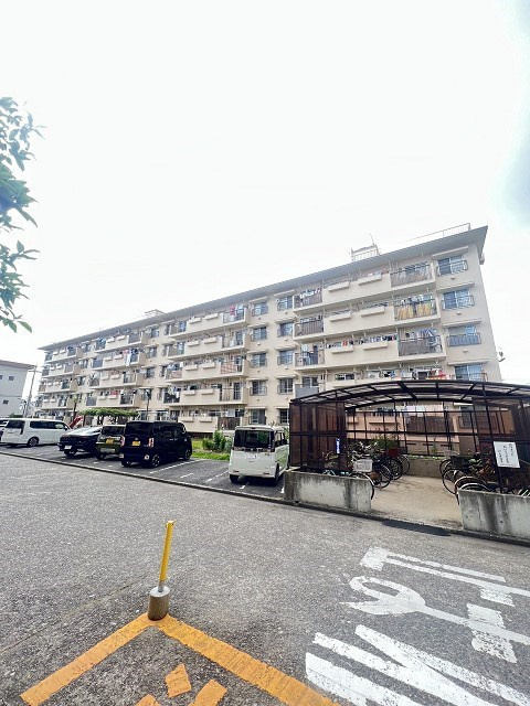 御園団地2号棟の外観
