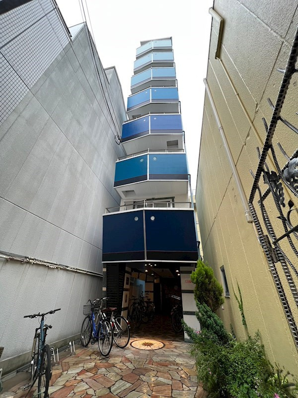 メル・シアター空堀の外観