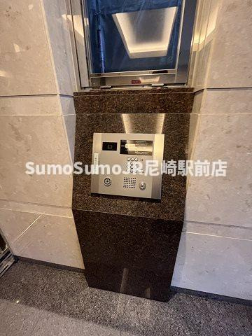ラ テール南塚口の外観|外観は落ち着いています