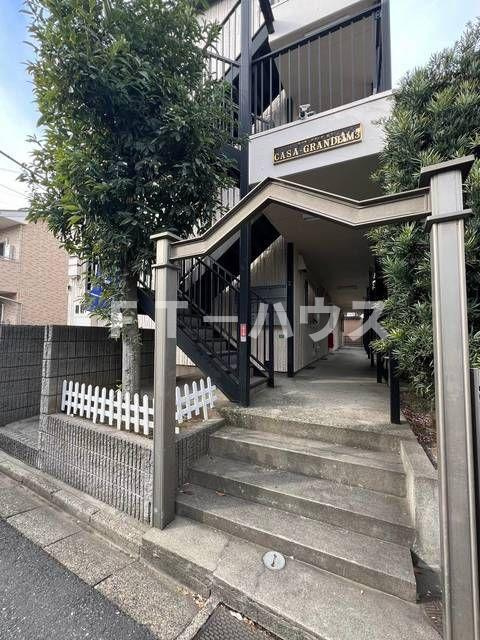 ＣＡＳＡ　ＧＲＡＮＤＥ　Ｍ３のエントランス