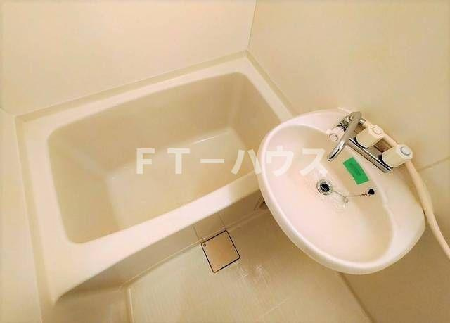 ＣＡＳＡ　ＧＲＡＮＤＥ　Ｍ３の浴室