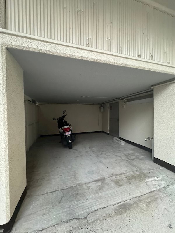 岡田ビルの外観