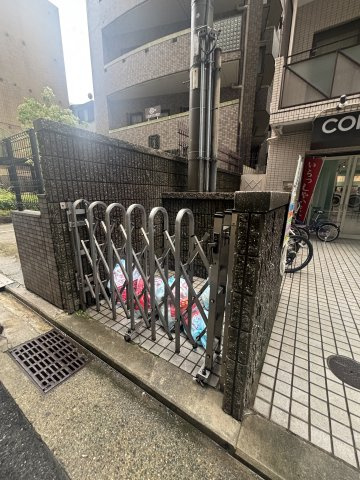 普茶マンションの外観