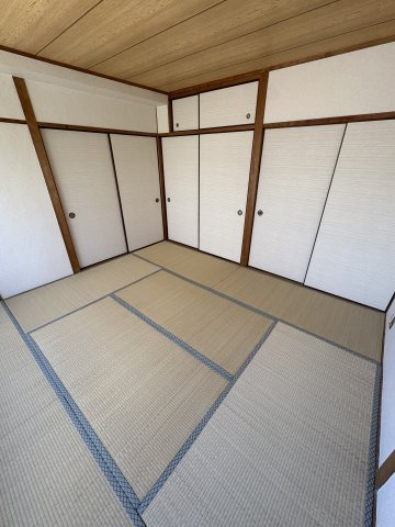 惣町サンハイツ2号棟の和室