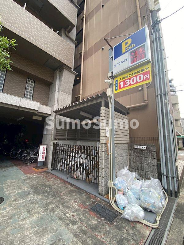 ユニーブル靭公園のその他共用部分|外観は落ち着いています