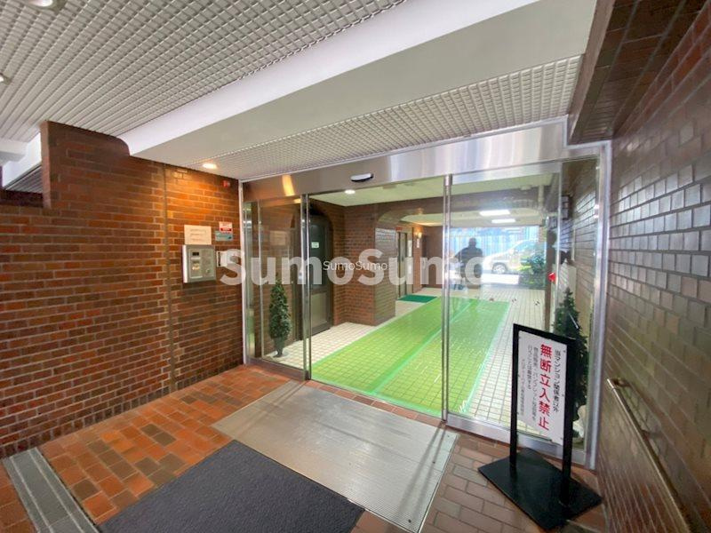 メロディハイム東船場のロビー