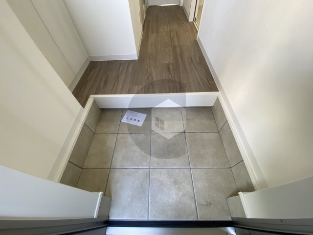 アイエア長瀬の玄関