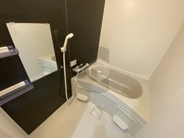 アイエア長瀬の浴室