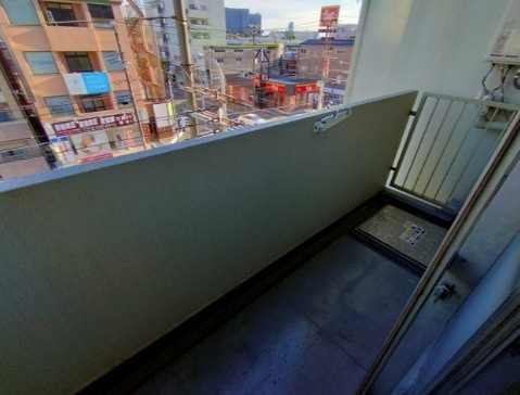 大和田ローズマンションのバルコニー