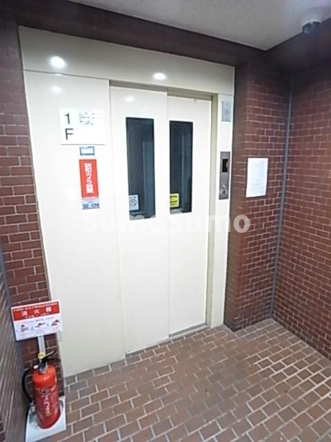 メゾンロージェの外観