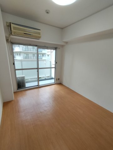 山手ダイヤハイツB棟の居間・リビング