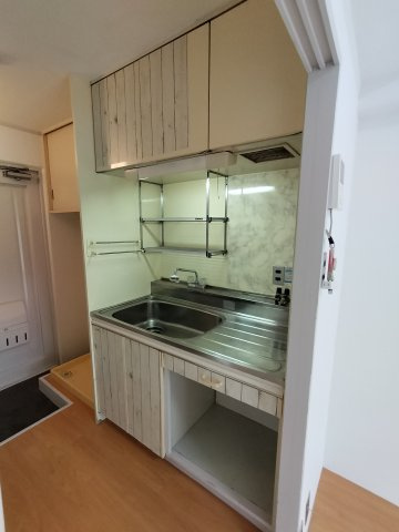 山手ダイヤハイツB棟のキッチン