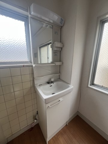 大横マンションの洗面所