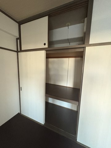 夢野ハイタウン1号棟の収納