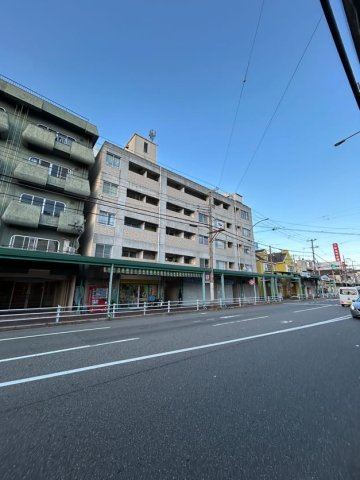 平野エスペランスの外観