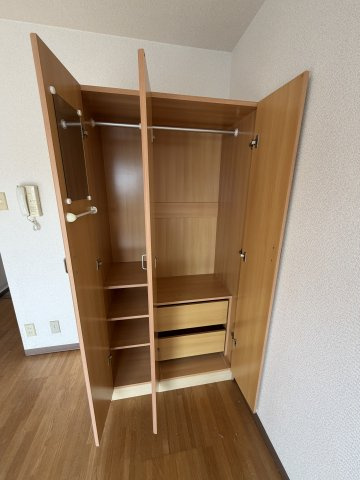 村雨ハイツの収納