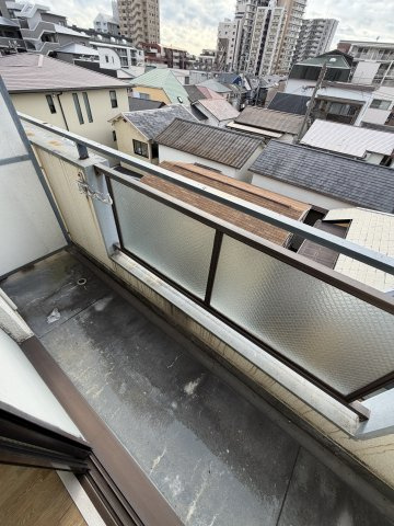 村雨ハイツのバルコニー
