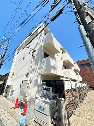 彩の外観