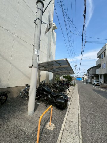 夢野アパートメントの駐車場