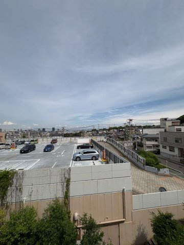 夢野アパートメントの展望