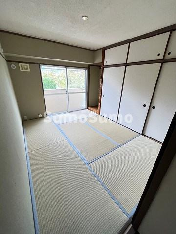 東朋第一マンションの和室|明るい和室です