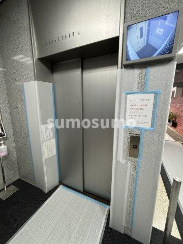 堀江テラスのロビー