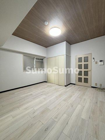 朝日プラザ西道頓堀の居間・リビング