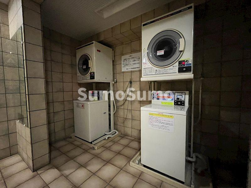 朝日プラザ西道頓堀の外観