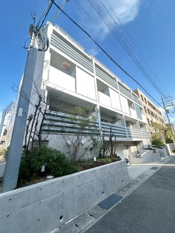 夙川フラットの外観