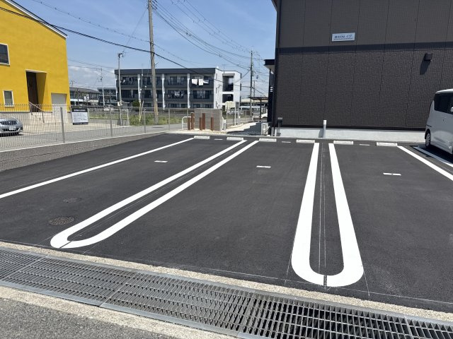 D-ROOMイグの駐車場