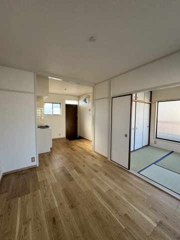 大成マンションの居間・リビング