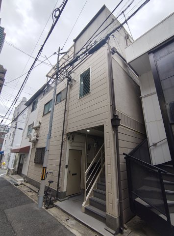 岡ハウスの外観