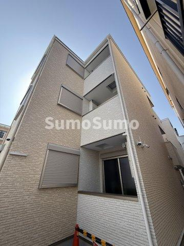 神戸市東灘区北青木４丁目のアパートの外観