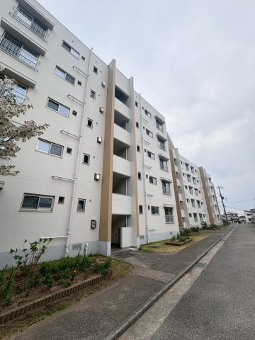 高倉台7-2団地の外観