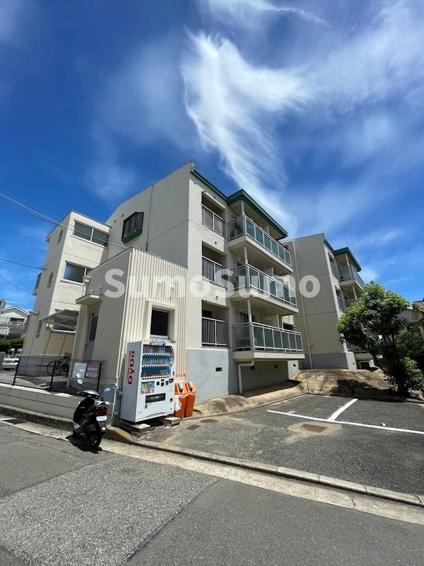 霞ヶ丘レジデンスの外観