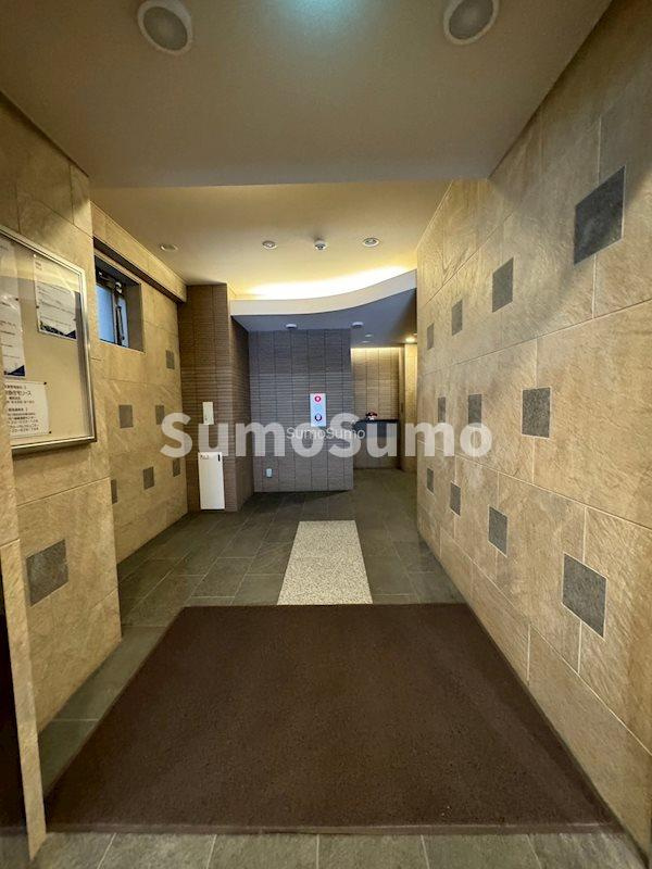 藤の邸　京町堀のロビー|清潔なロビーです