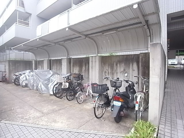 高倉山ハイツの外観