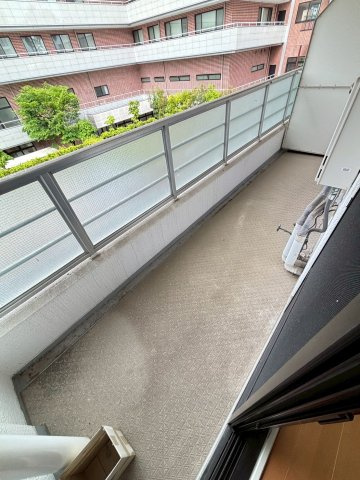 西宮香枦園ロジュマンのバルコニー