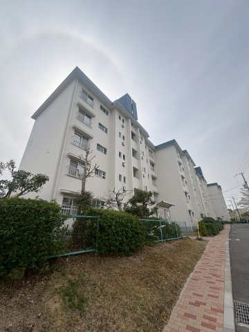 高倉台6-1団地19号棟