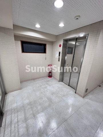 釣鐘町エクセルハイツのロビー