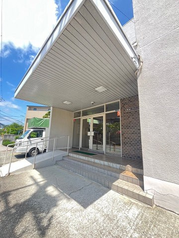 阪急仁川マンションの外観