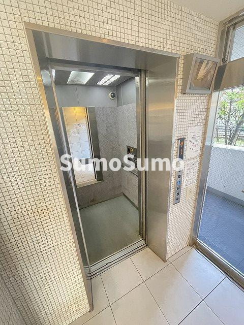 西宮ルモンド甲子園の外観