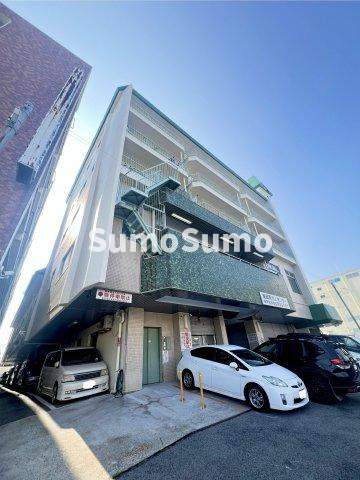 買出人センターマンションの外観