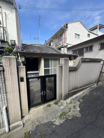 長田町貸家