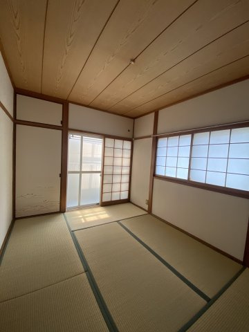 離宮前町１丁目貸家の和室