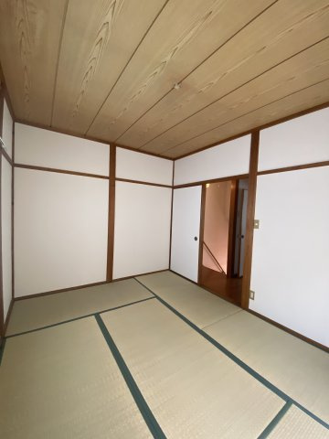 離宮前町１丁目貸家の和室