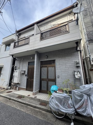 荒田町4丁目テラスの外観