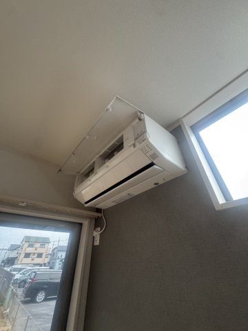 築浅・駐車2台　LDK18帖の戸建の設備