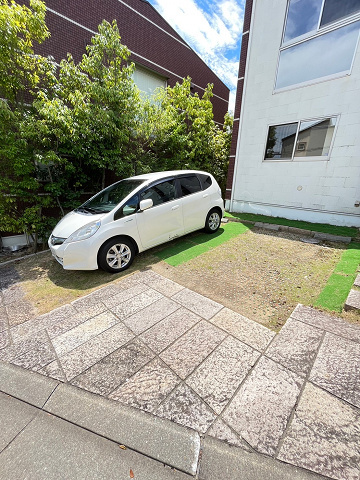 西宮サニーヒルズの駐車場